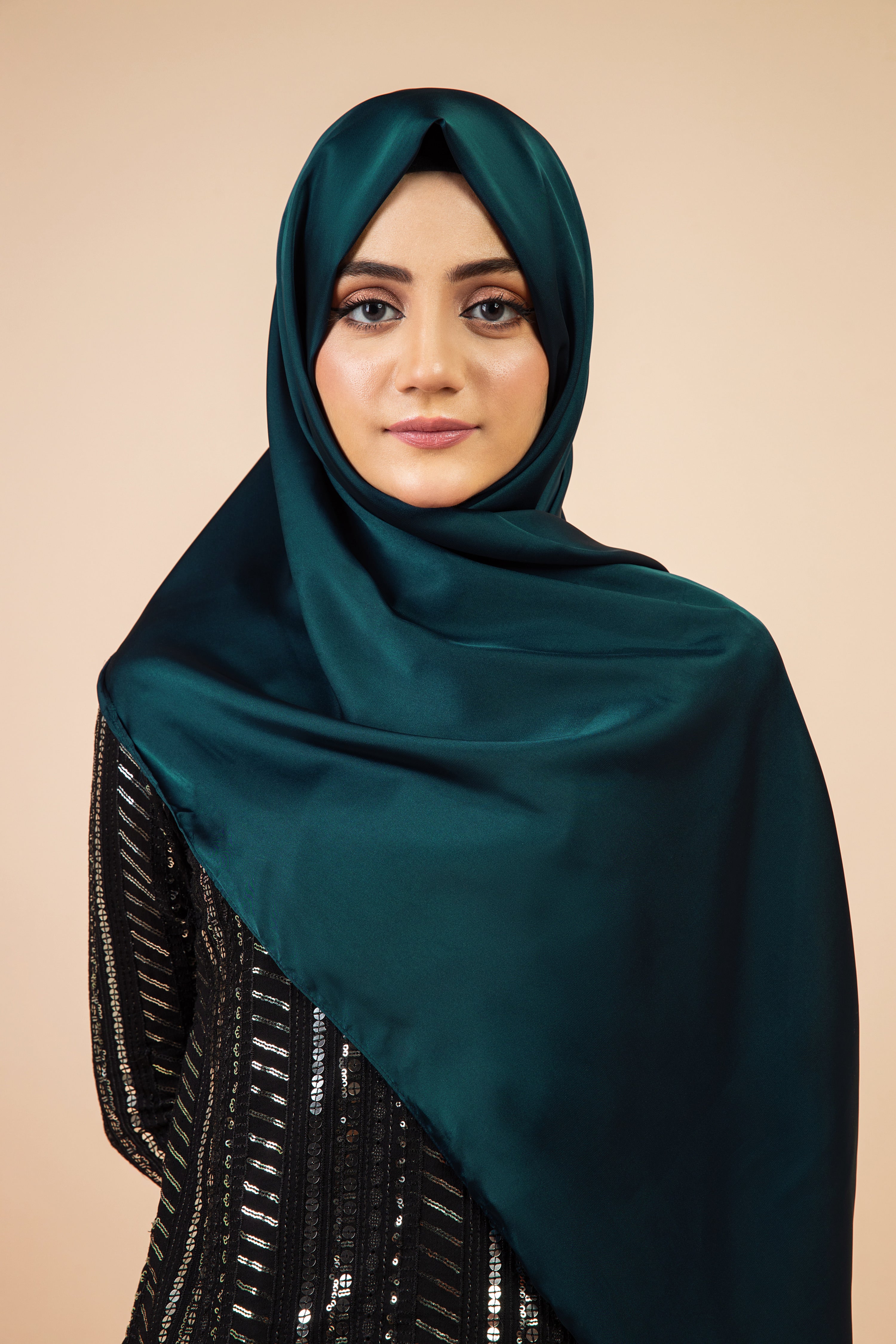 Kuala Lumpur Duck Scarves Nisa Swarovski Shawl The Nisa DUCk