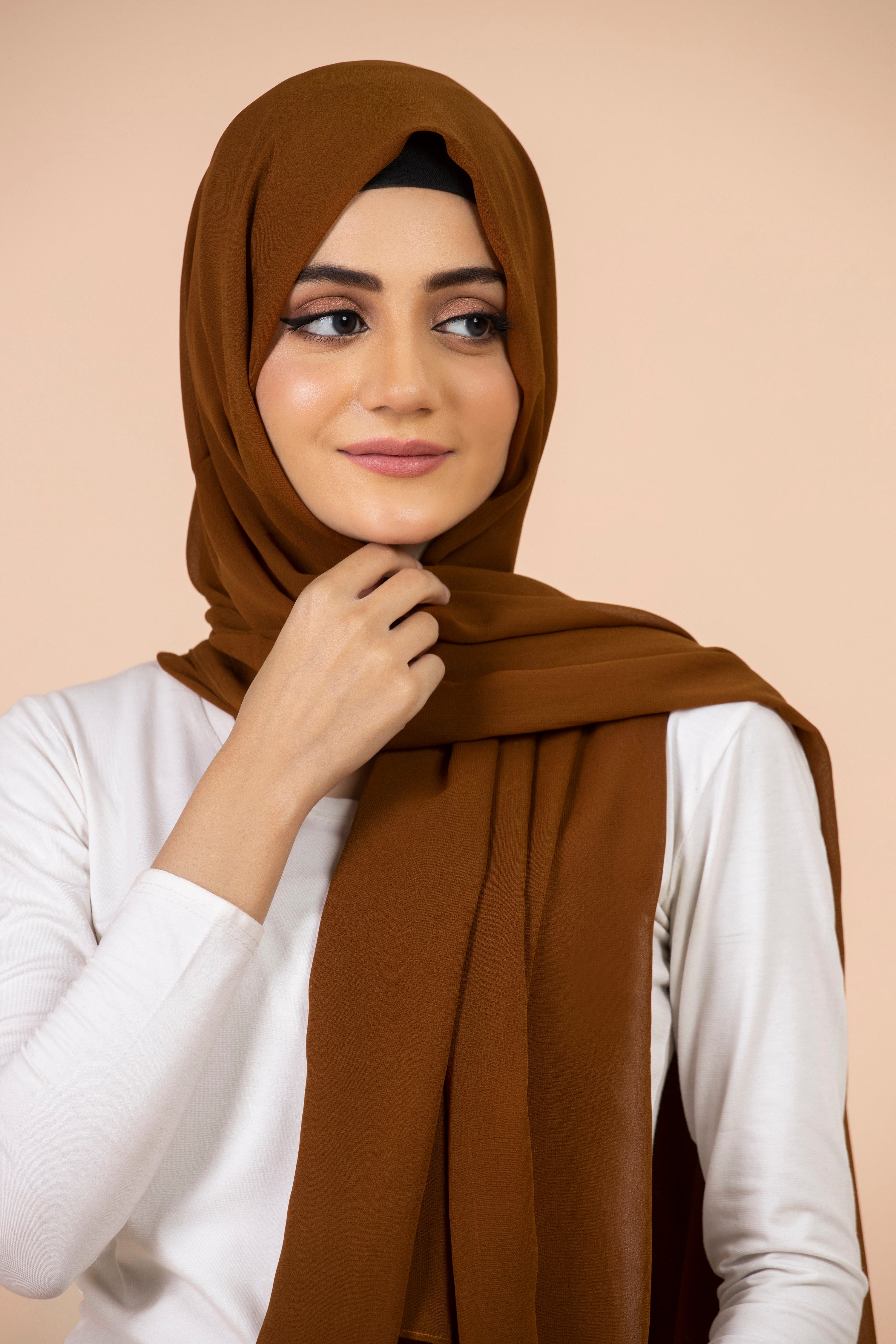 Butter Chiffon Hijab Premium Butter Chiffon Mocha – De Valeur PK