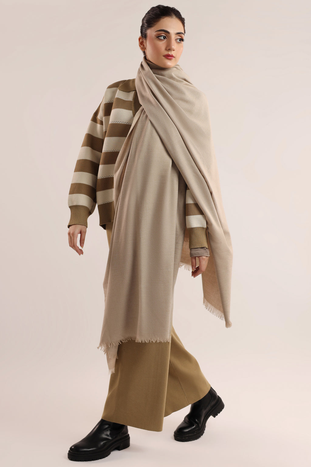 Woolen Shawl - Light Hazel