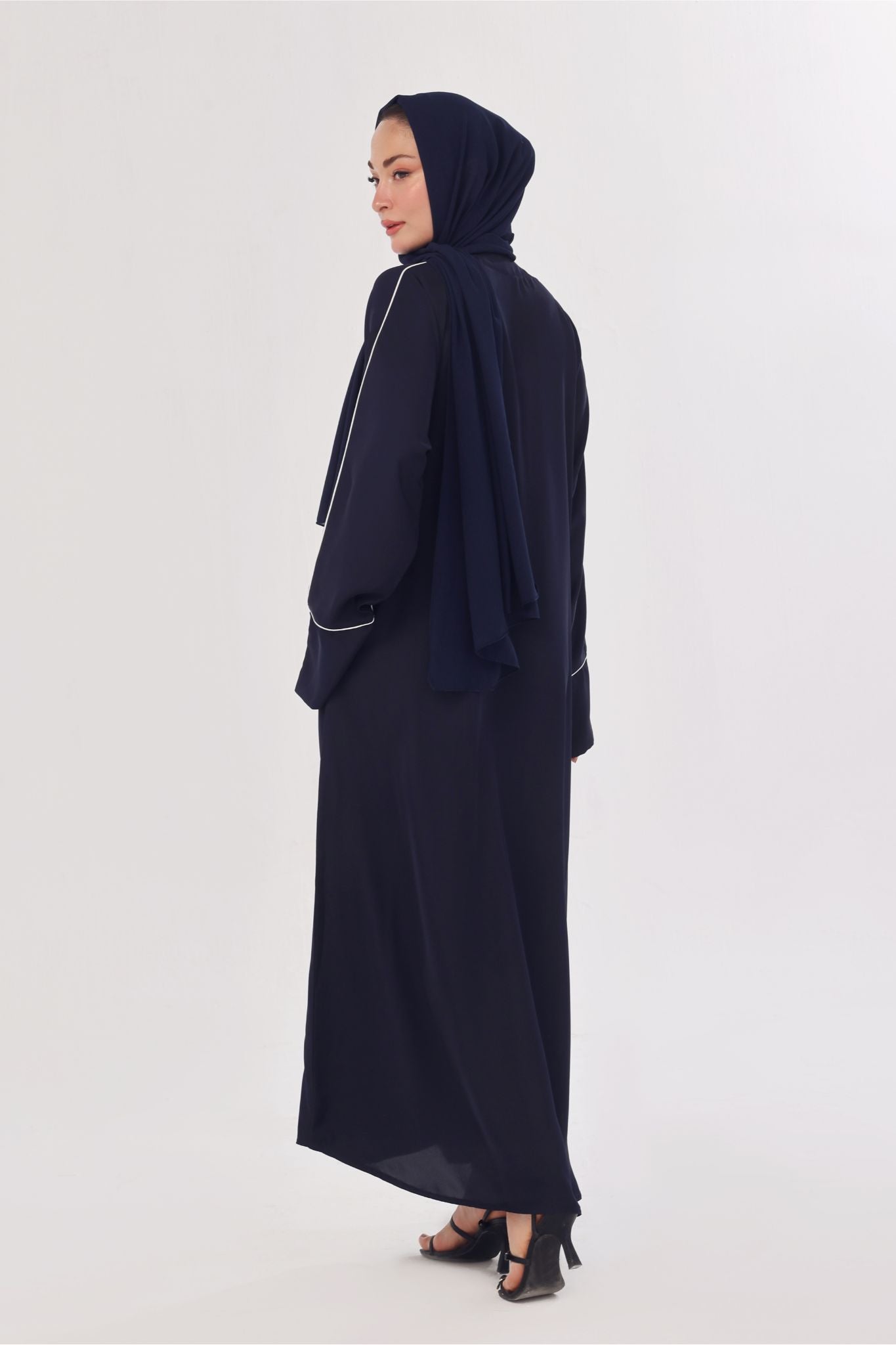 Daily Basic Abaya With Pockets - Navy Blue