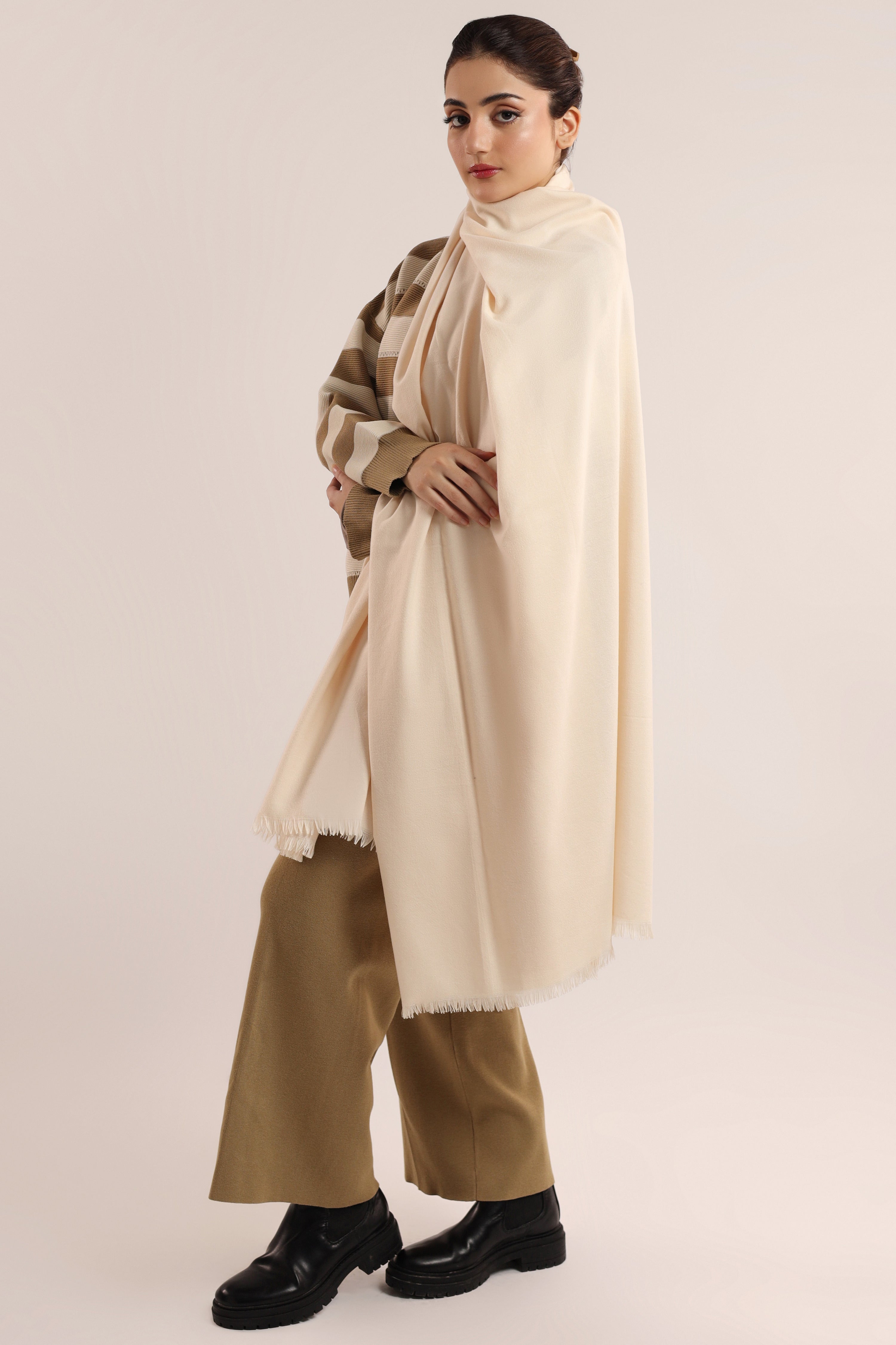 Woolen Shawl - Light Cream