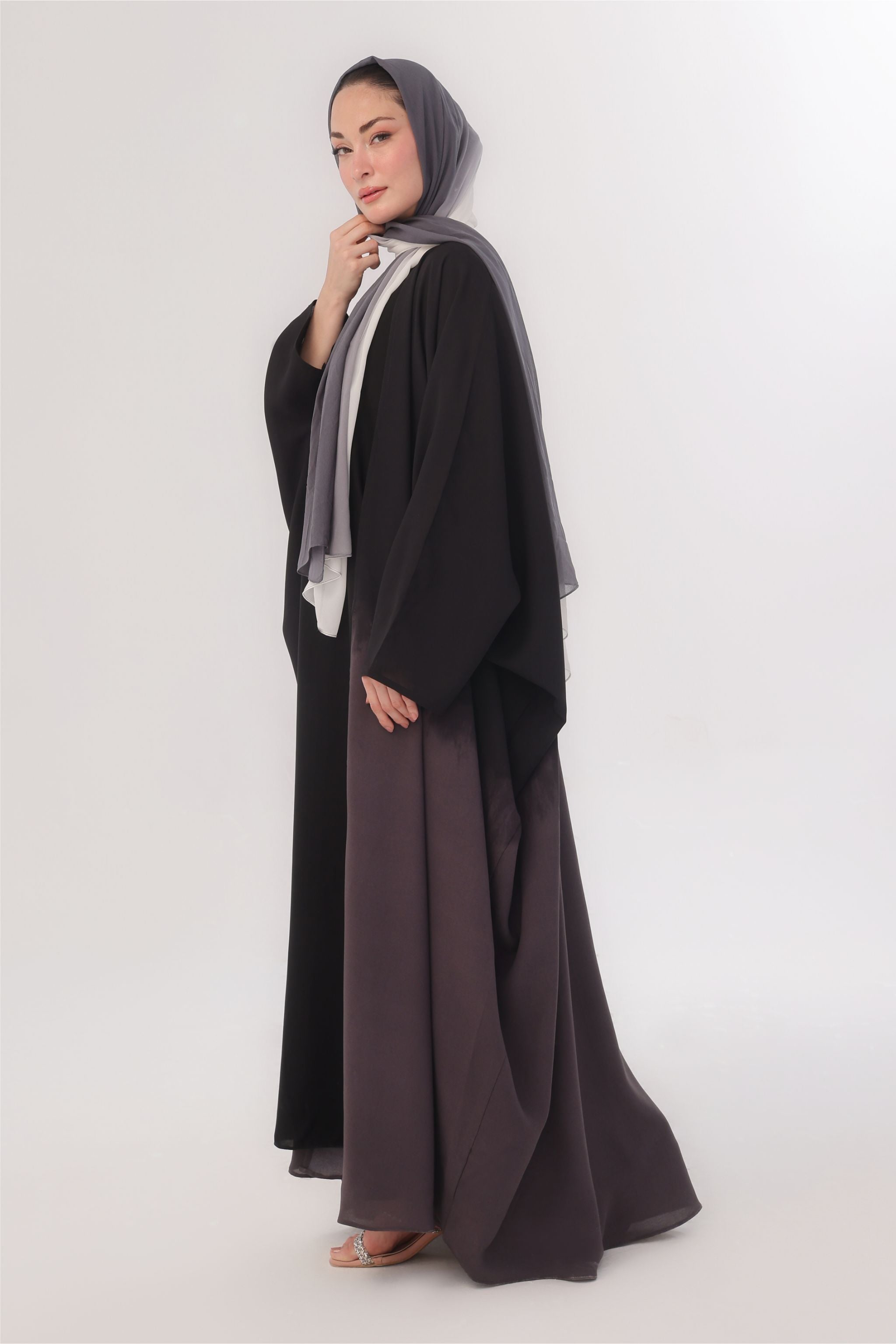 Ombre Farshi Cut Abaya - Whispers of Ash