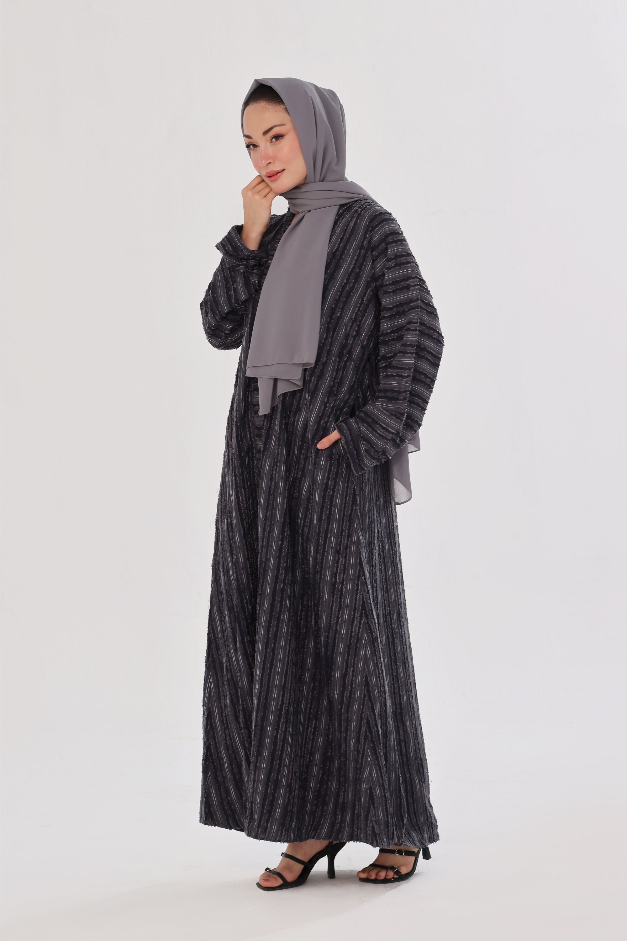 Embossed Texture Open Abaya - Charcoal Grey