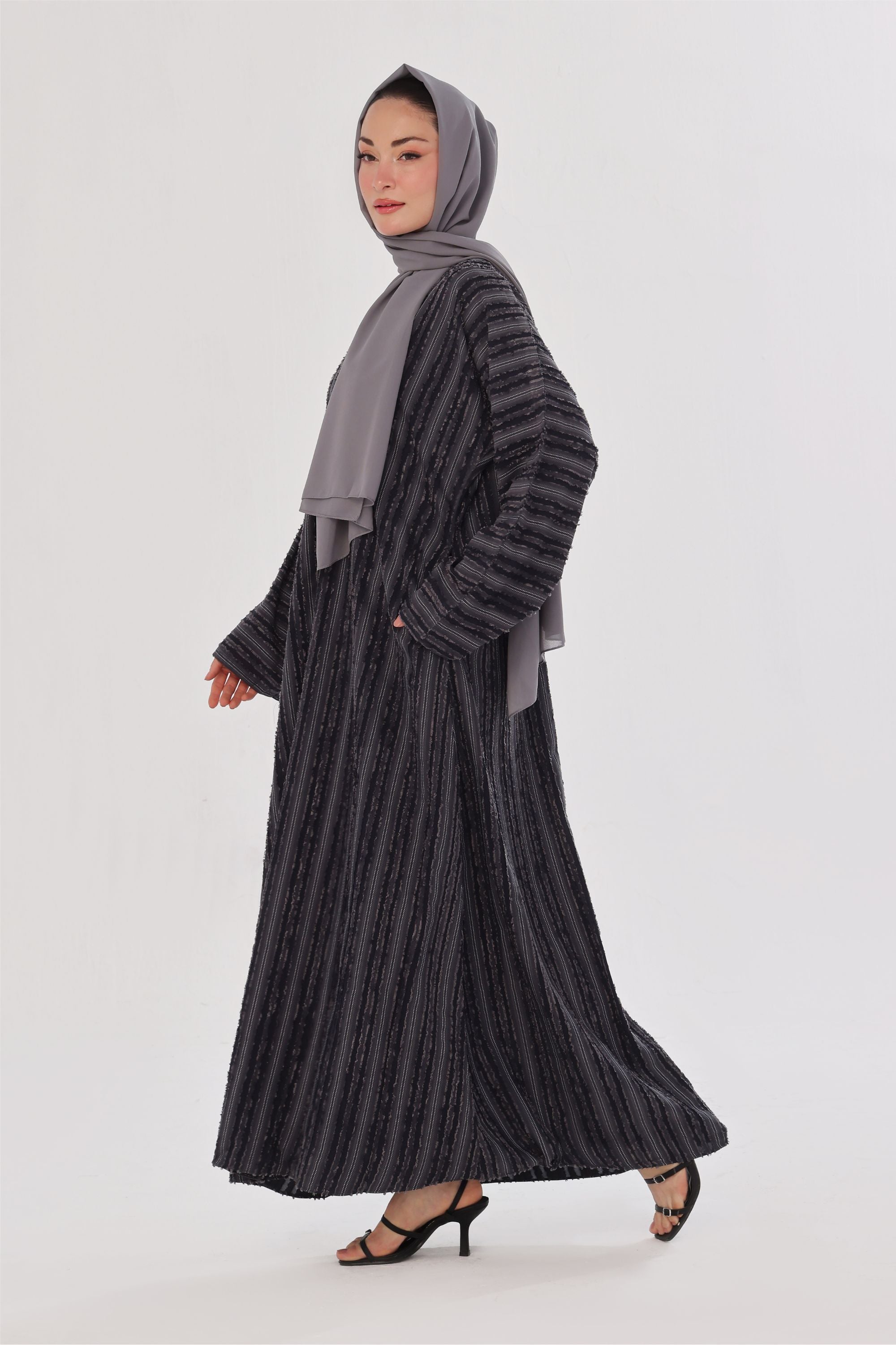 Embossed Texture Open Abaya - Charcoal Grey