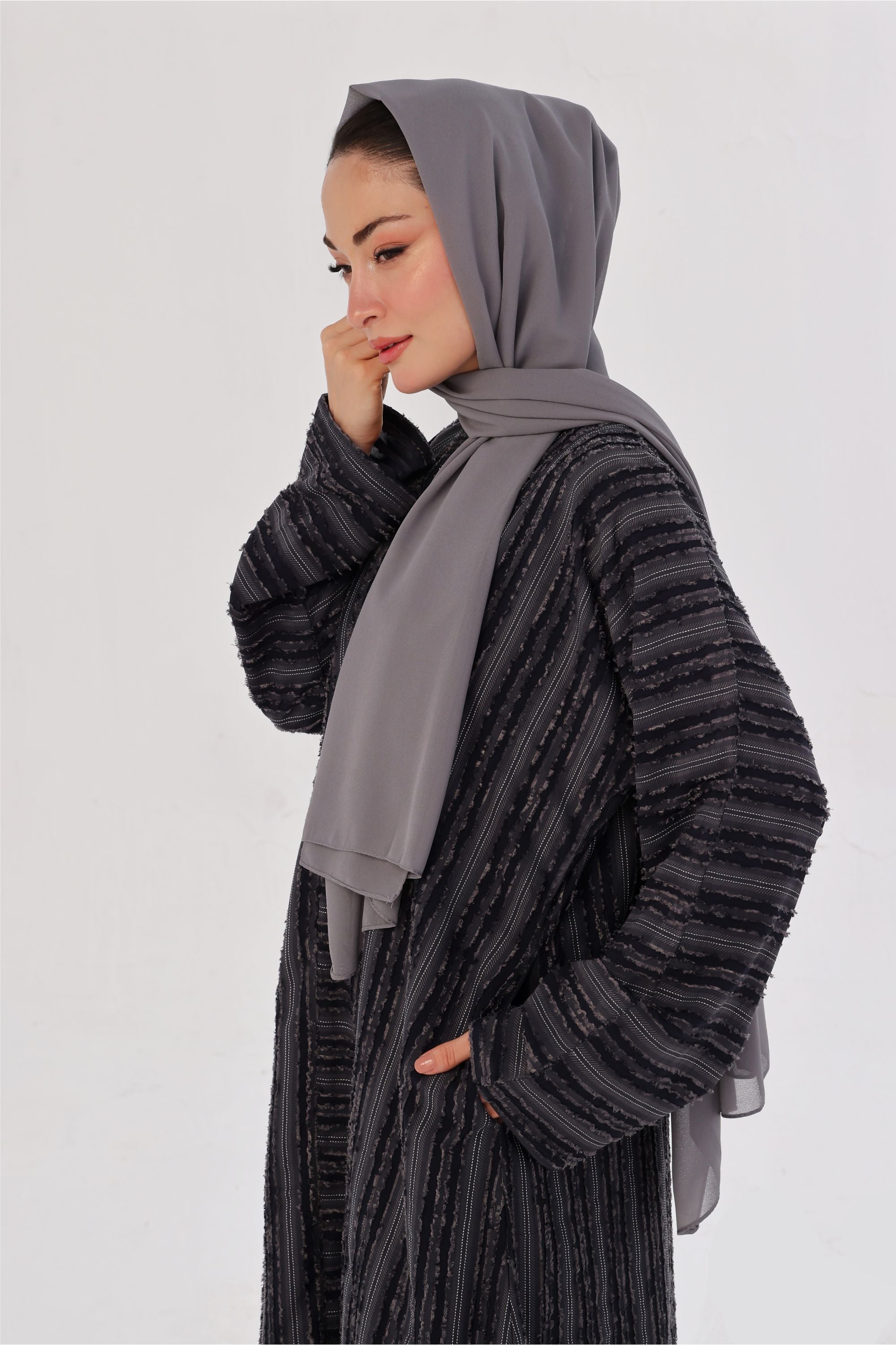 Embossed Texture Open Abaya - Charcoal Grey