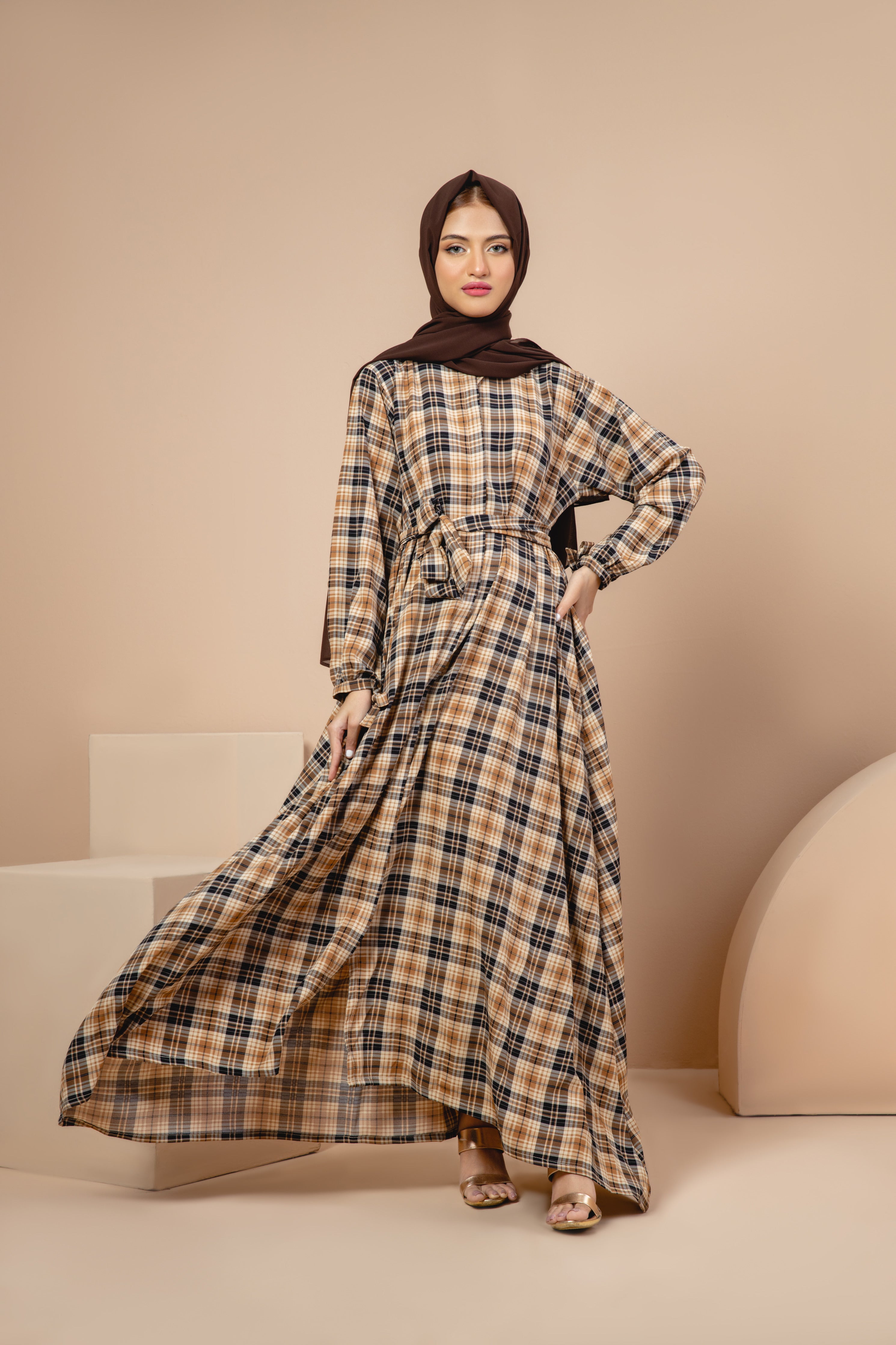 Brown Checkered Maxi Dress De Valeur PK Brown Checkered Maxi Dress De Valeur PK